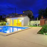 Apartman Maestral 1