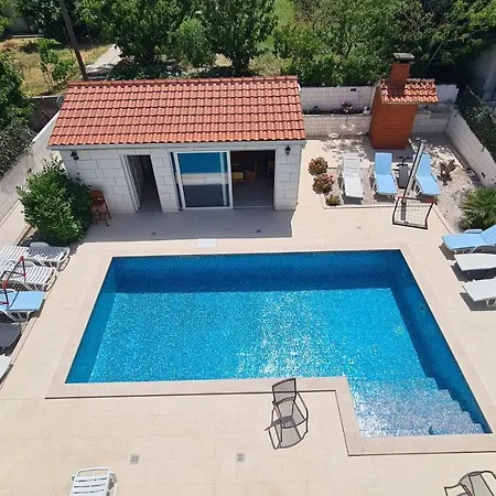 Apartman Maestral 1 Apartmán *